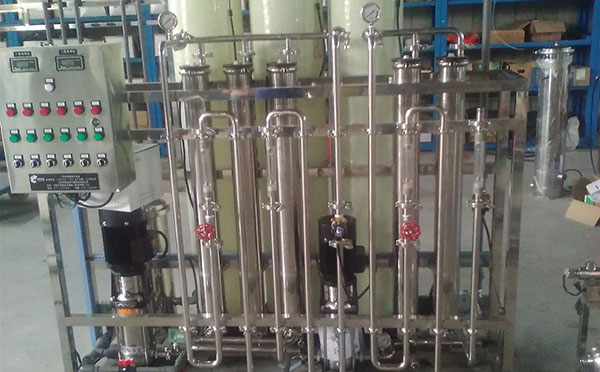日用化妝品純化水設(shè)備產(chǎn)品特點(diǎn)優(yōu)勢有哪些 日用化妝品純化水設(shè)備產(chǎn)品特點(diǎn)優(yōu)勢有哪些